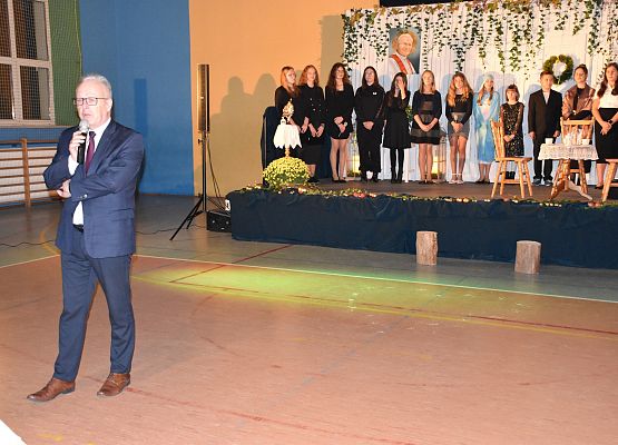 dyrektor opowiada o naszym patronie