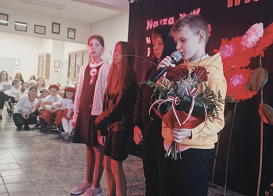 Grafika 42: Święto Niepodległej Polski