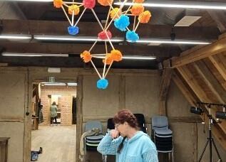 uczniowie na warsztatach w Swołowie