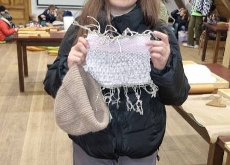 uczniowie na warsztatach w Swołowie