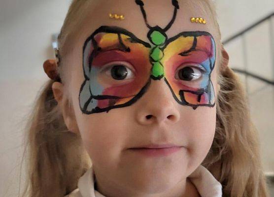 uczniowie podczas zabawy