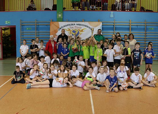 uczestnicy turnieju podczas rozgrywek