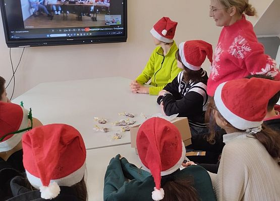 Grafika 7: Lekcja online