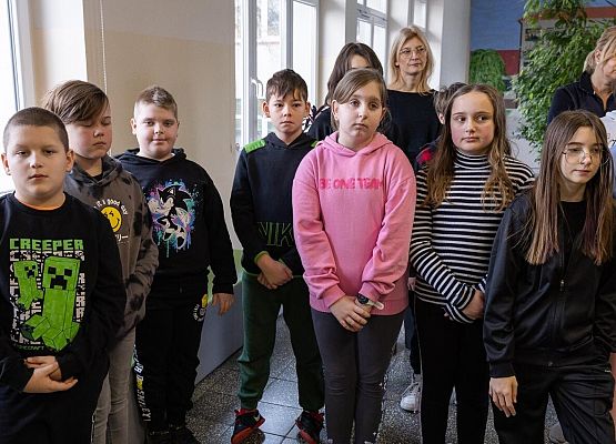 uczniowie podczas pogadanki