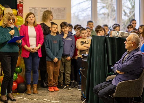 pani wicedyrektor przemawia