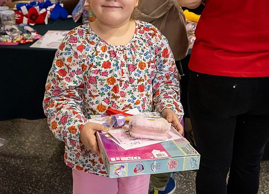 uczestnicy kiermaszu