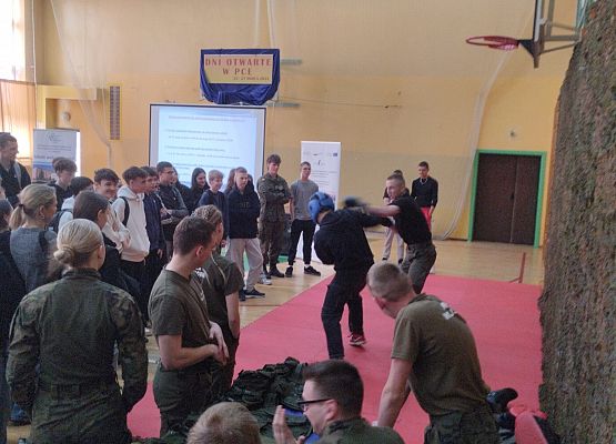 Grafika 24: "Dni Otwarte" szkół ponadpodstawowych w Lęborku