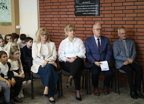 ksiądz proboszcz, dyrektor, wicedyrektor, przewodnicząca Rady Rodziców