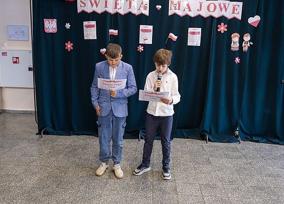 uczestnicy majowych uroczystości