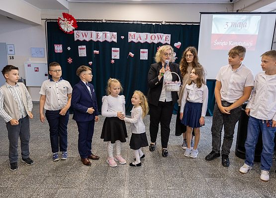 uczestnicy majowych uroczystości