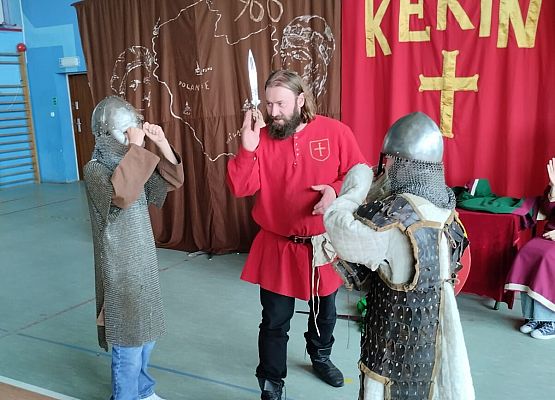 uczestnicy lekcji historii