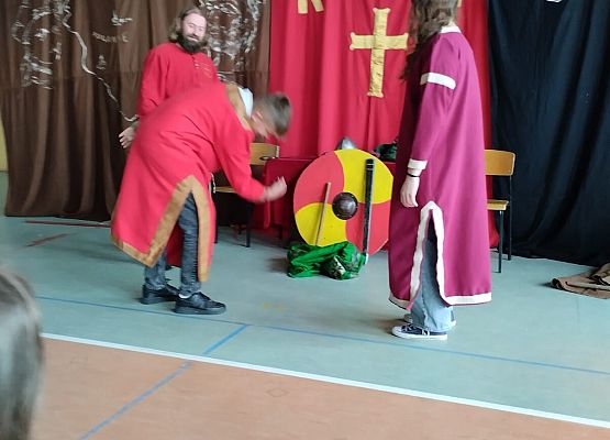 uczestnicy lekcji historii