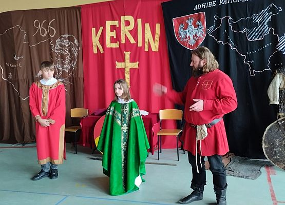 uczestnicy lekcji historii