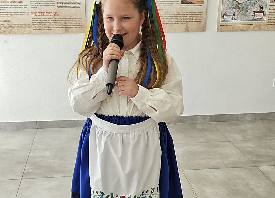 uczennica podczas konkursu