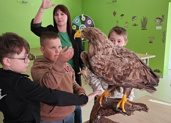 uczniowie podczas warsztatów