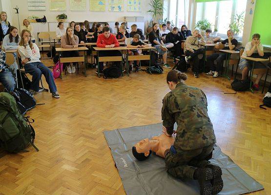 uczniowie biorą udział w  szkoleniu