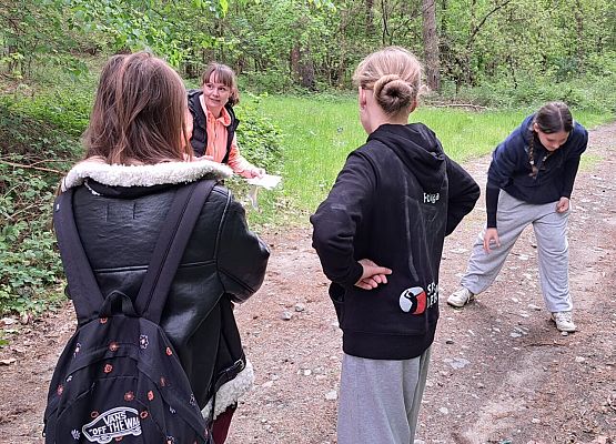 uczniowie w trakcie warsztatów