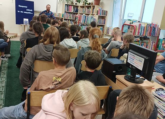 czytelnicy - uczestnicy spotkania