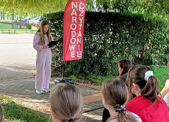 Grafika 3: Narodowe Czytanie  2025