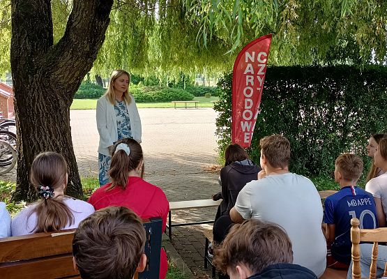 Grafika 2: Narodowe Czytanie  2025