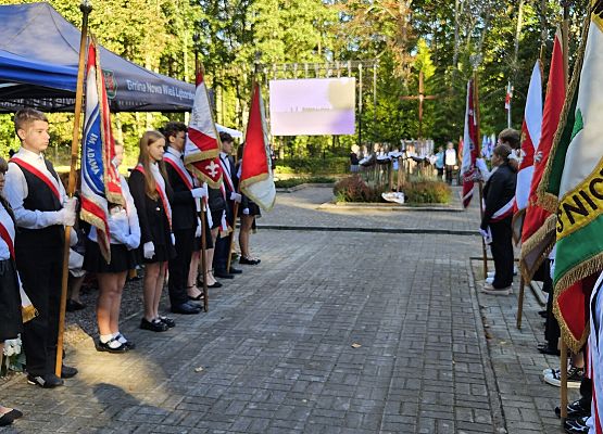 uczestnicy uroczystości