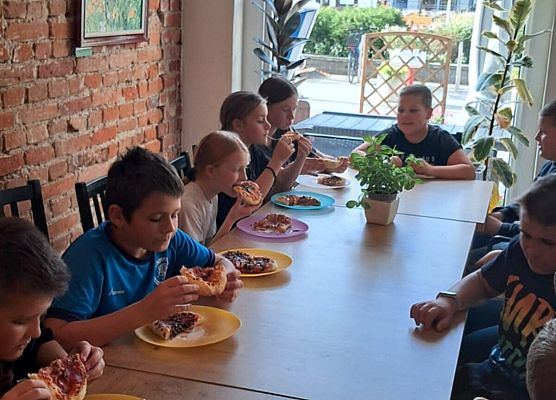 współly posiłek po zajęciach kulinarnych