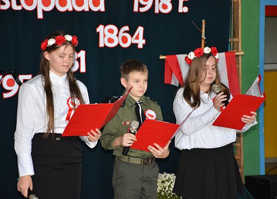 uczestnicy uroczystości