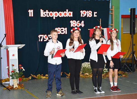 uczestnicy uroczystości