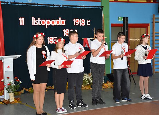 uczestnicy uroczystości