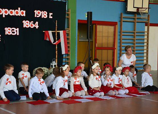 uczestnicy uroczystości