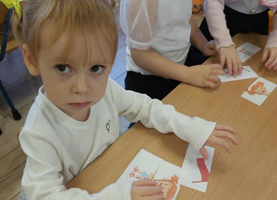 Grafika 6: Kto Ty jesteś - Polak mały czyli Święto Niepodległości w przedszkolu.