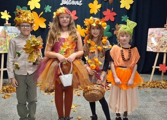 uczniowie podczas konkursu