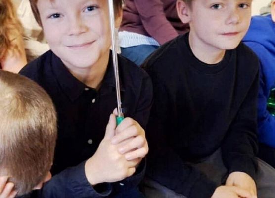 uczniowie podczas konkursu