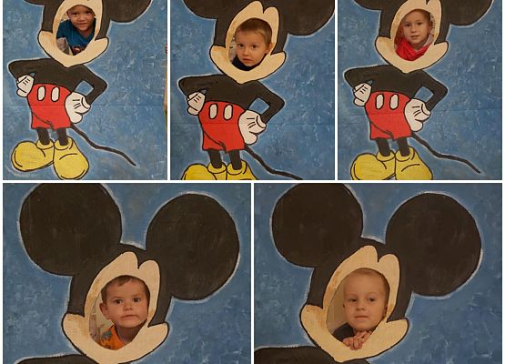 kolaż zdjęć dzieci w fotobudce