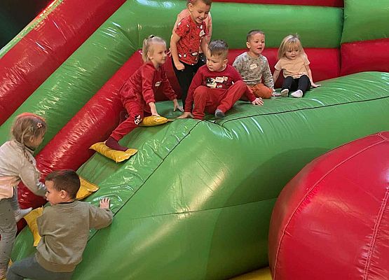 przedszkolaki w Wielkiej Farmie Elfów