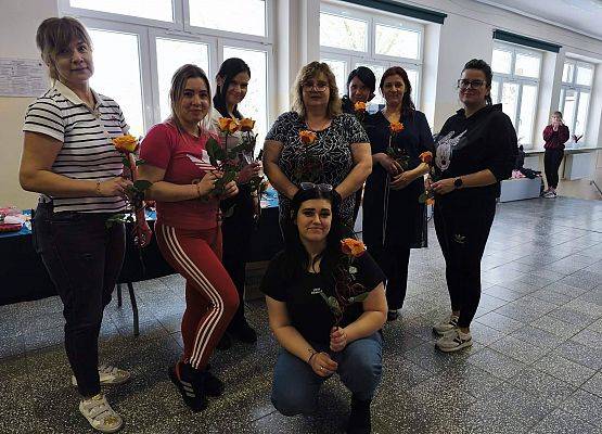 uczestnicy kiermaszu