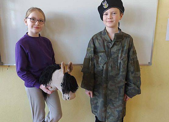 uczeń prezentuje swój przyszły zawód