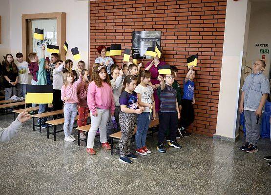obchody Dnia Jedności Kaszubów w Zespole Szkół w Łebieniu