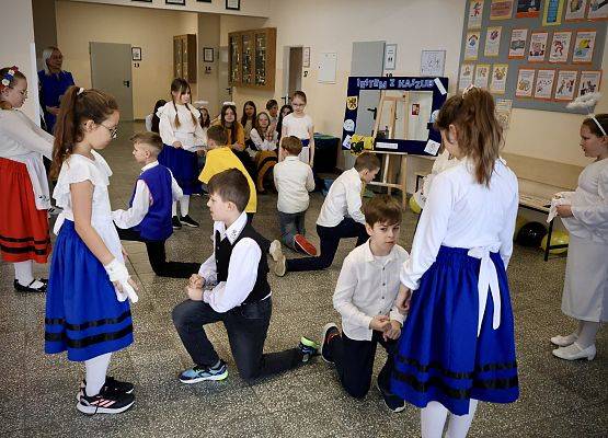 obchody Dnia Jedności Kaszubów w Zespole Szkół w Łebieniu