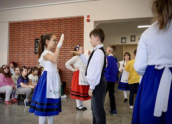 obchody Dnia Jedności Kaszubów w Zespole Szkół w Łebieniu