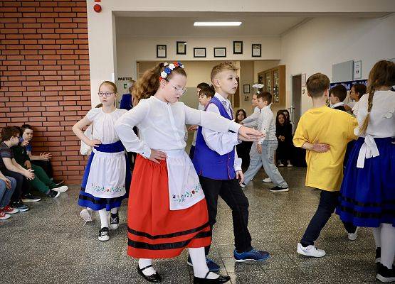 obchody Dnia Jedności Kaszubów w Zespole Szkół w Łebieniu