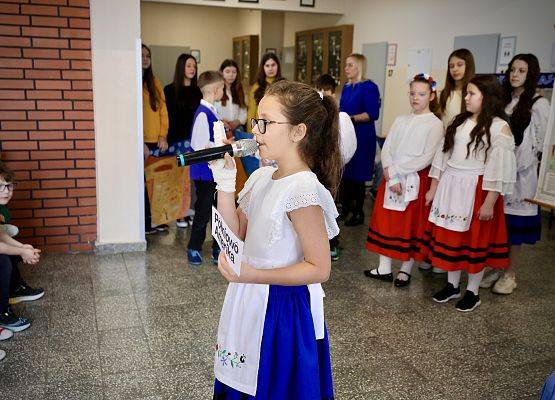 obchody Dnia Jedności Kaszubów w Zespole Szkół w Łebieniu