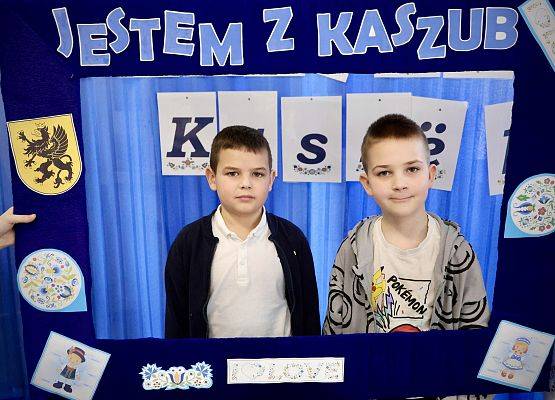 obchody Dnia Jedności Kaszubów w Zespole Szkół w Łebieniu