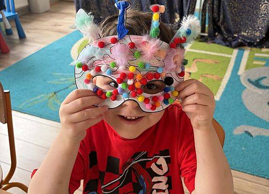 przedszkolaki podczas zajęć