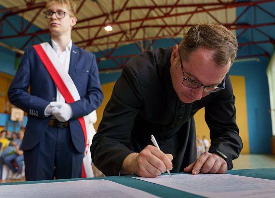 uczestnicy XV Diecezjalnego Zjazdu Szkół im. Jana Pawła II
