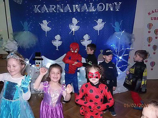 Grafika #25: Bal karnawałowy w Przedszkolu