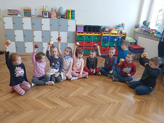 Grafika #12: Zajęcia rozwijające kompetencje kluczowe: matematyczne i przyrodniczo - chemiczne w kl. 0