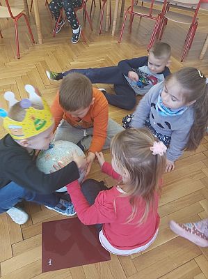 Grafika #8: Zajęcia rozwijające kompetencje kluczowe: matematyczne i przyrodniczo - chemiczne w kl. 0