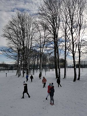 Grafika #4: ZIMOWE ZABAWY ZAWSZE BEZPIECZNE I ZDROWE