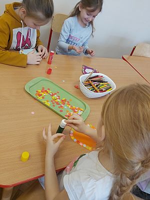 Grafika #19: Dzień Babci i Dziadka u 3,4,5 i 6- latków.